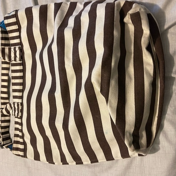 Henri Bendel beach bag. - Picture 2 of 4